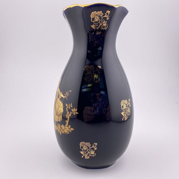 LIMOGES France Cobalt Blue  22K Gold Courting Couple Design Porcelain Vase - Picture 2 of 6